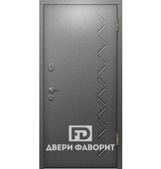 Стальная дверь с цинкогрунтом в коттедж