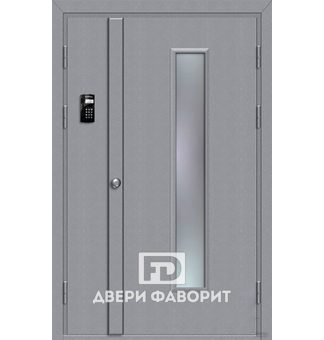 Дверь с домофоном в подъезд (стеклянная вставка)