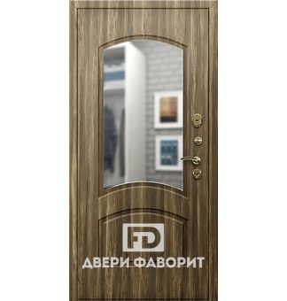 Входная дверь в квартиру с арочным зеркалом