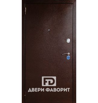 Стальная дверь с окрасом цинкогрунтом