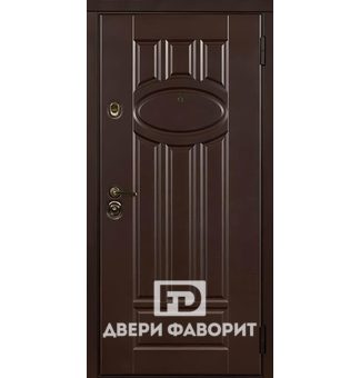 Дверь в загородный дом с МДФ