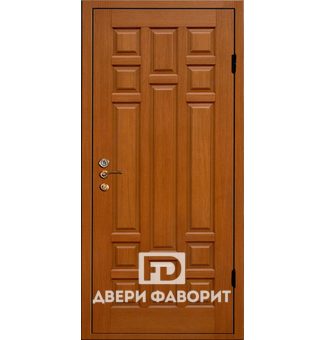 Дверь уличная с филёнчатым МДФ